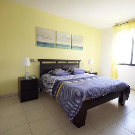 L'annexe * フェカン